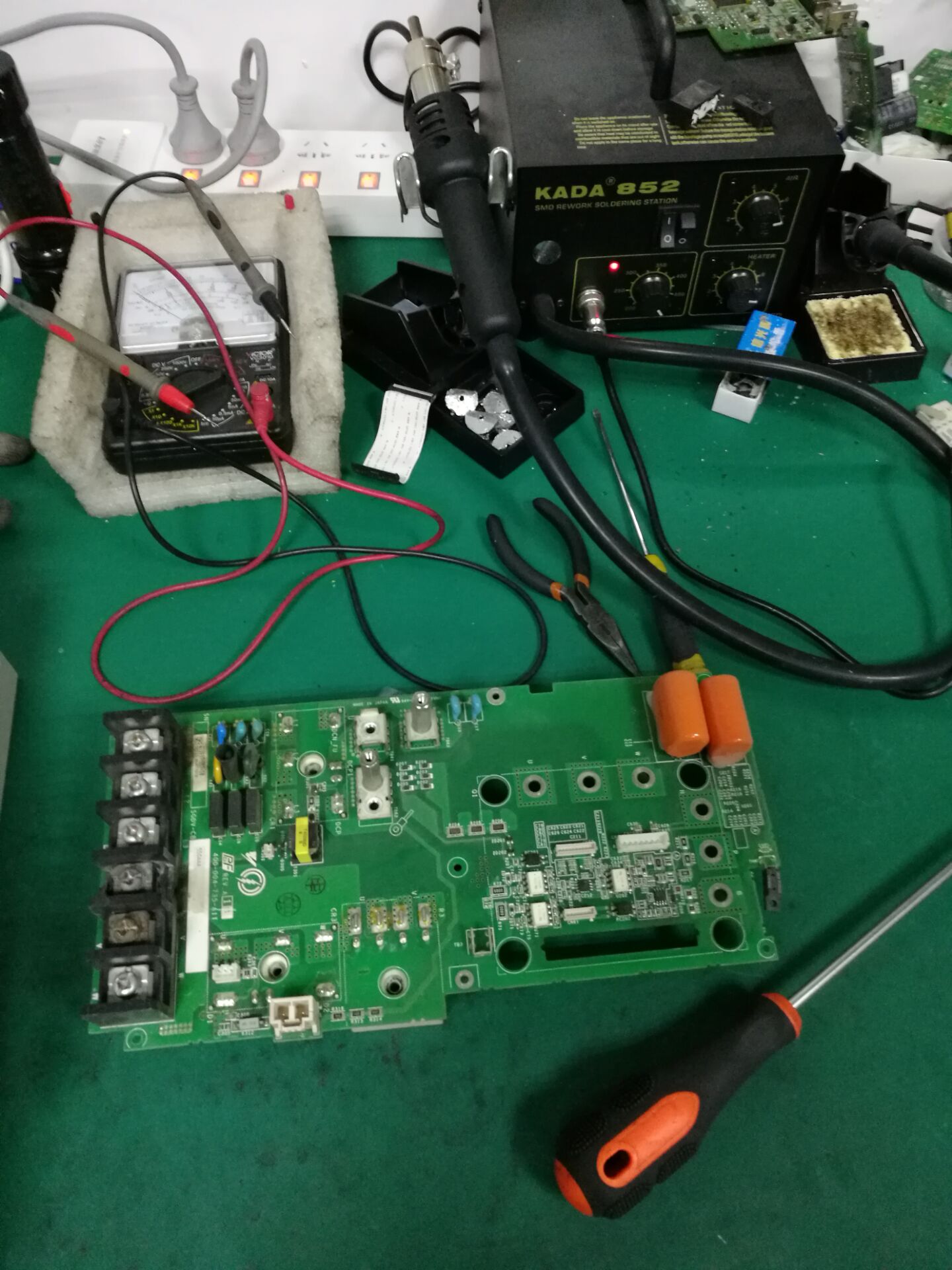 安川伺服驱动器维修