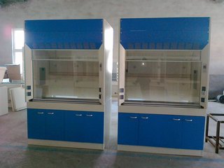 來自通風(fēng)柜廠家的溫馨提示：安全使用通風(fēng)柜有技巧