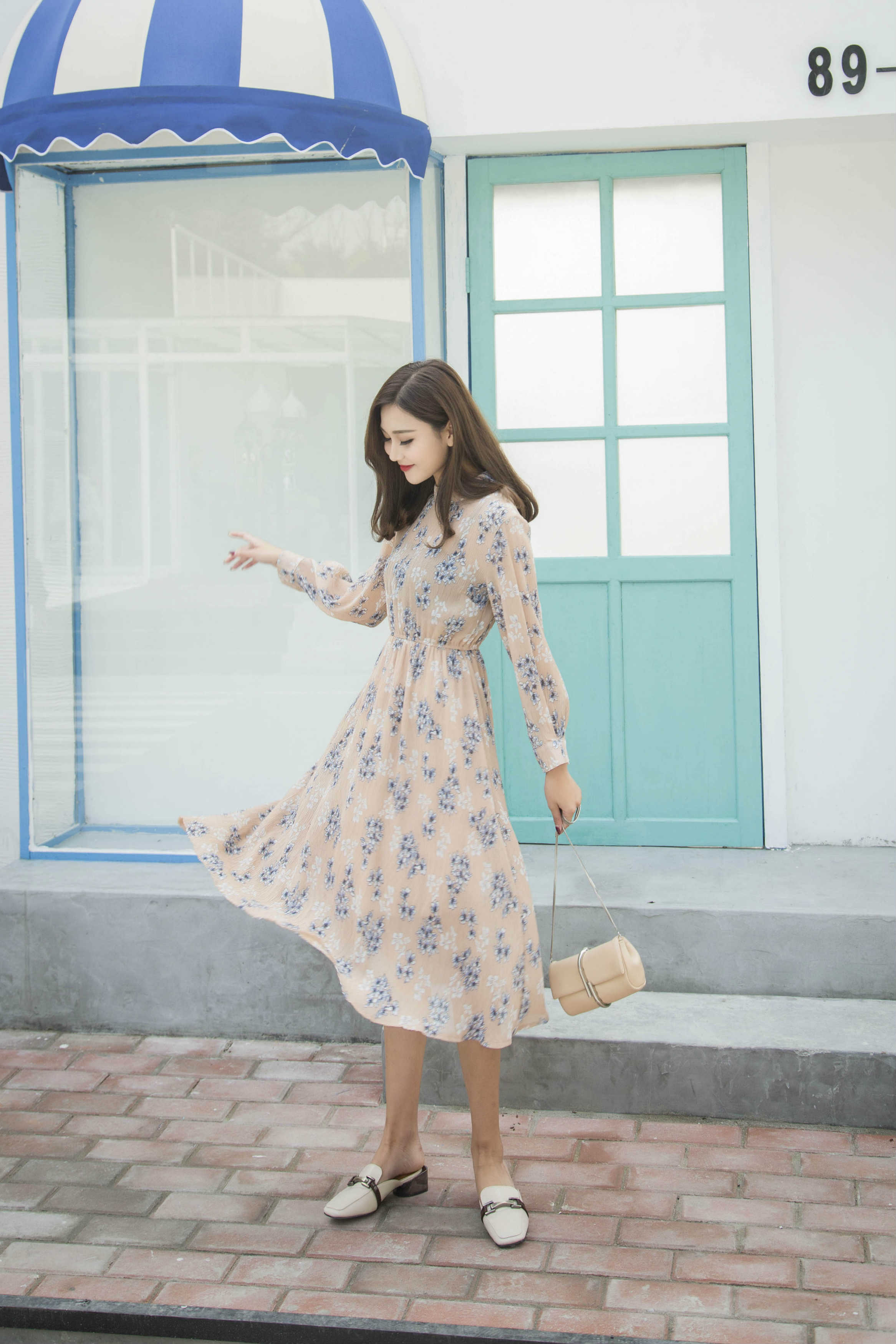 Cloud Zoom small image