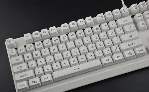 如何挑选机械键盘