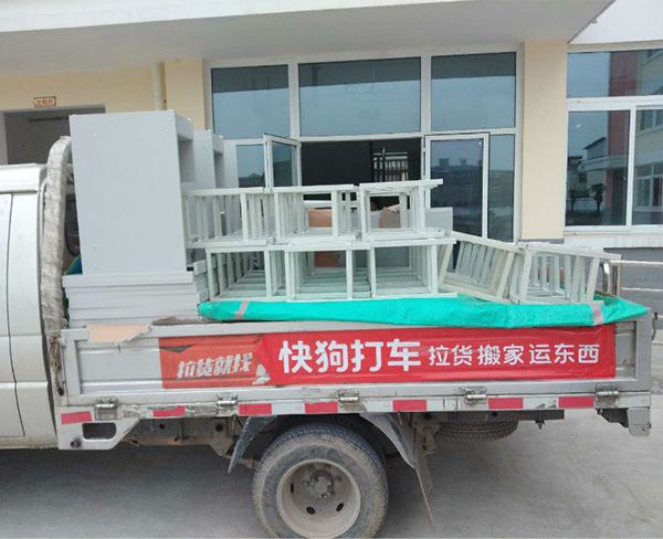 马鞍山姥桥中学小学微机房电脑桌