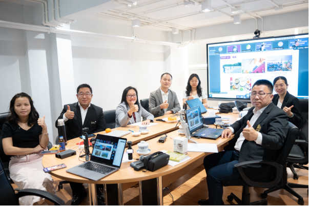 庆祝中泰建交五十周年·泰国华文教师交流日活动 之 第二届中国大学对泰招生政策线上说明会成功举办