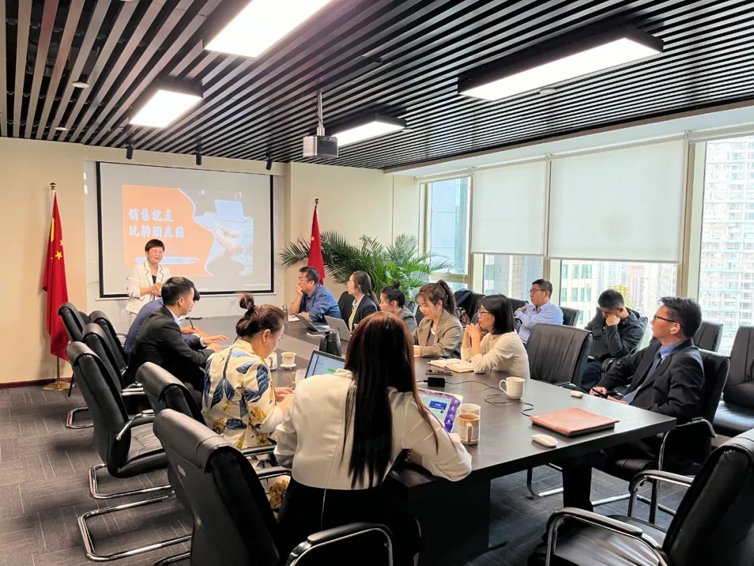 许祎彤女士做客京润学堂以如何更好的服务客户为题进行分享交流