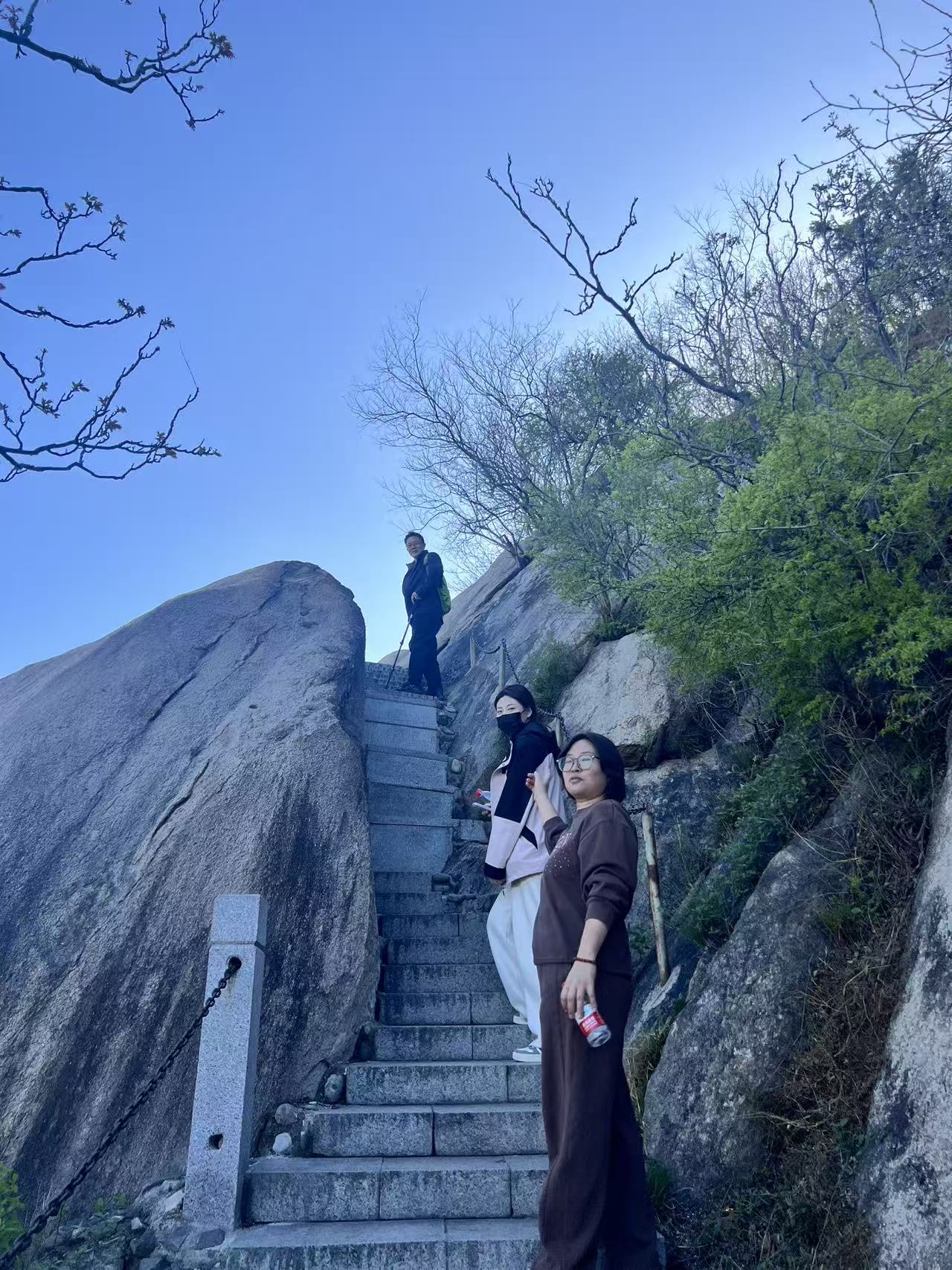 20260414104820_93865.jpg 9ed9e6a2cacf22c10478aac99c687d7c.jpg