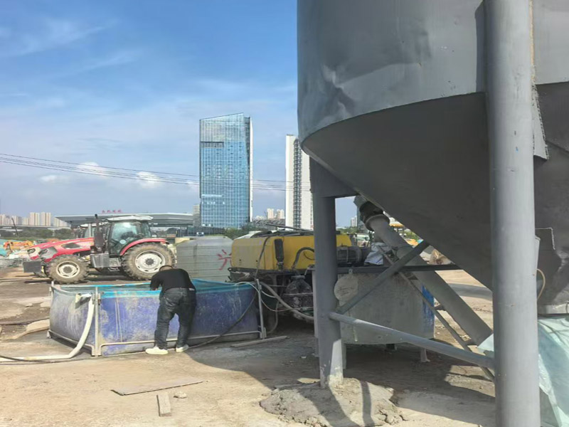 ?合肥西站進(jìn)站匝道發(fā)泡混凝土填充