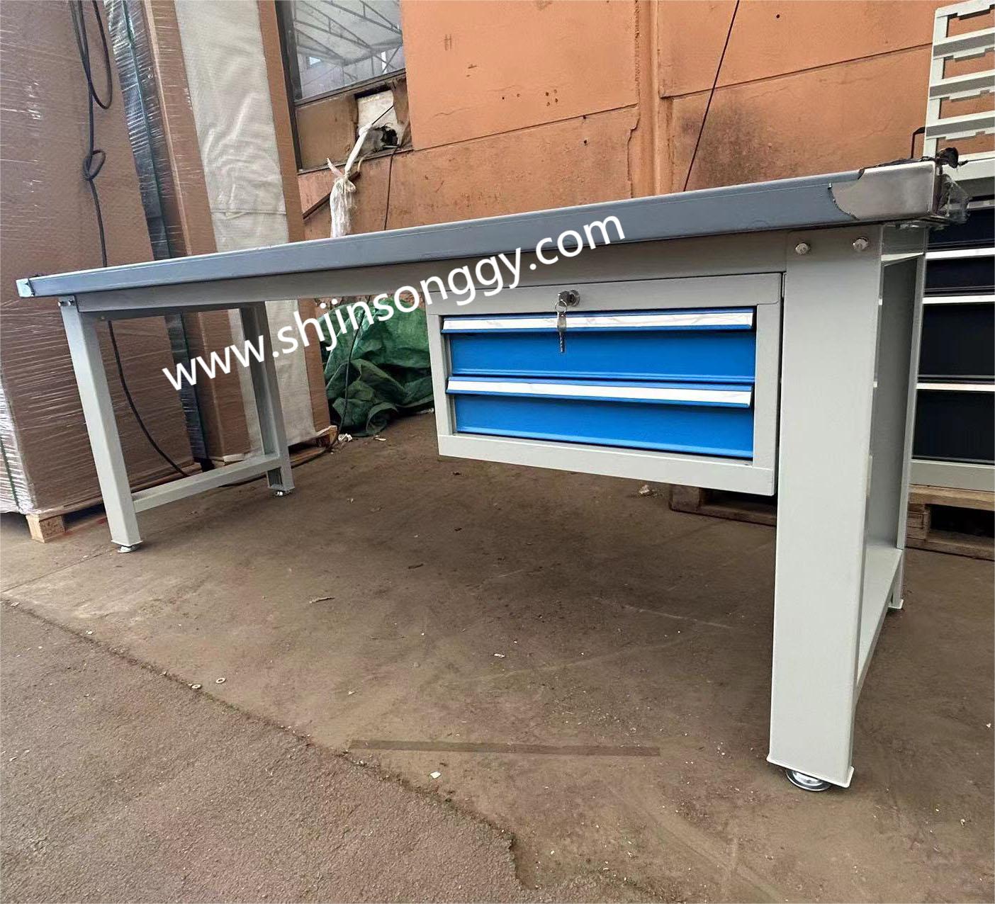  二抽吊柜工作台