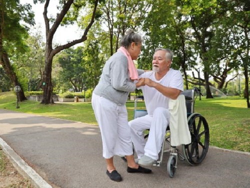 民政部：积极推进构建基本养老服务保障“一张网”