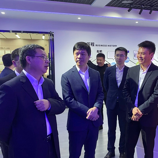 热烈欢迎浙江省纪委副书记、省监察委员会副主任暨军民一行莅临恒捷智能考察调研